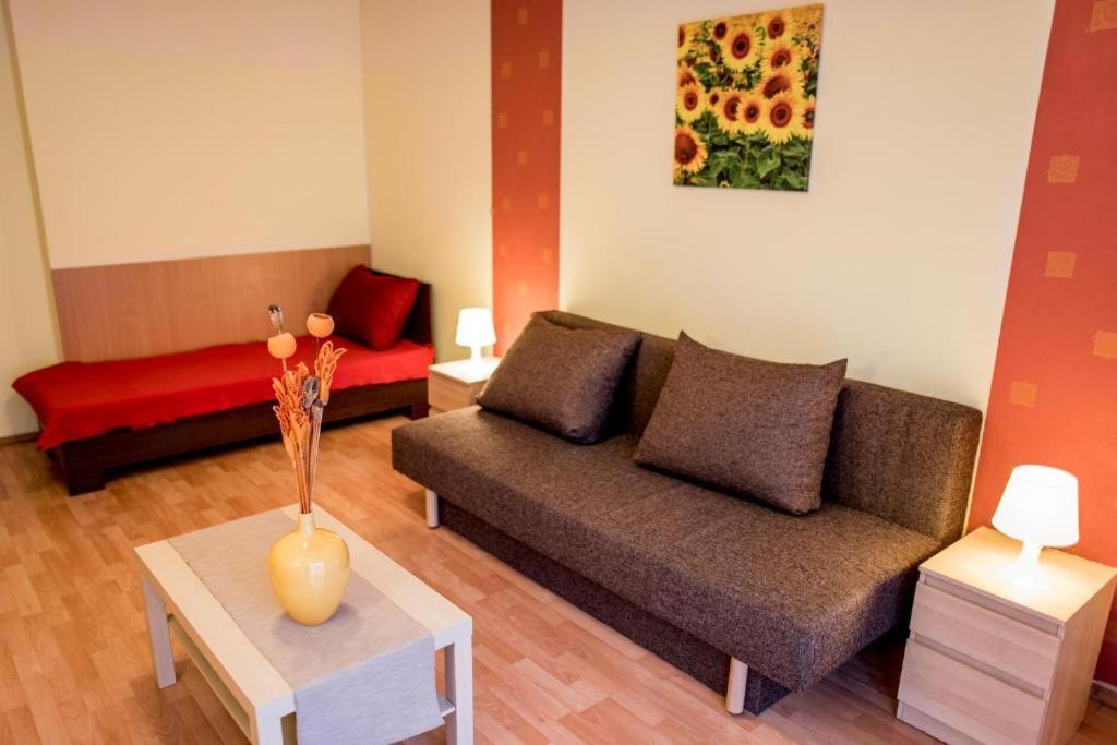 Little Americas Ring Apartments Budapest Extérieur photo